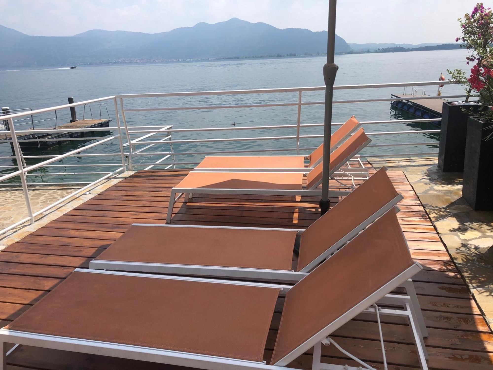 Villa Anastasye Your Lakefront Vacation Rental Predore Exterior foto