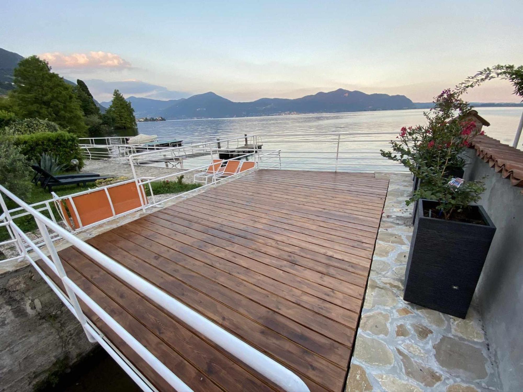 Villa Anastasye Your Lakefront Vacation Rental Predore Cameră foto